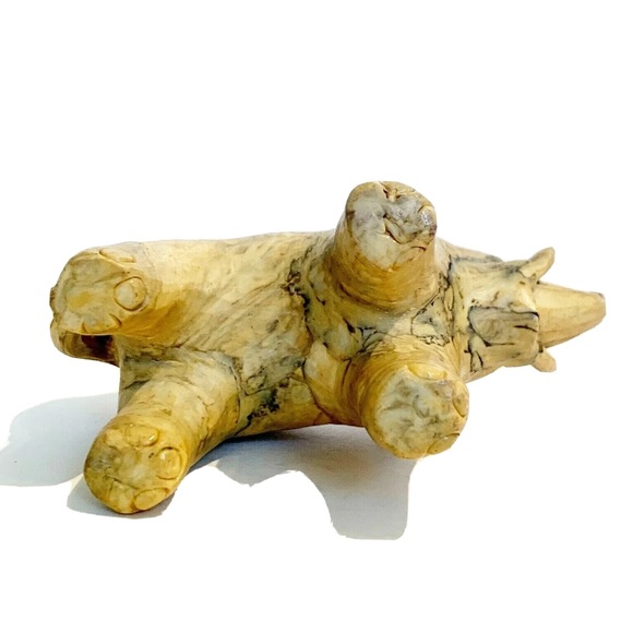 Carved Elephant Figurine Resin Marble Bone Wood Design Decor Collectable Cute - Picture 6 of 8